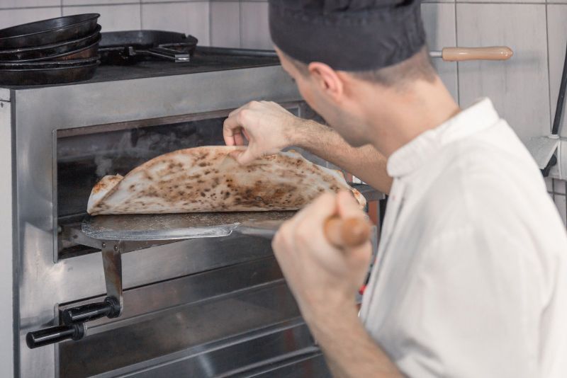 Best Commercial Pizza Ovens For Restaurants 2