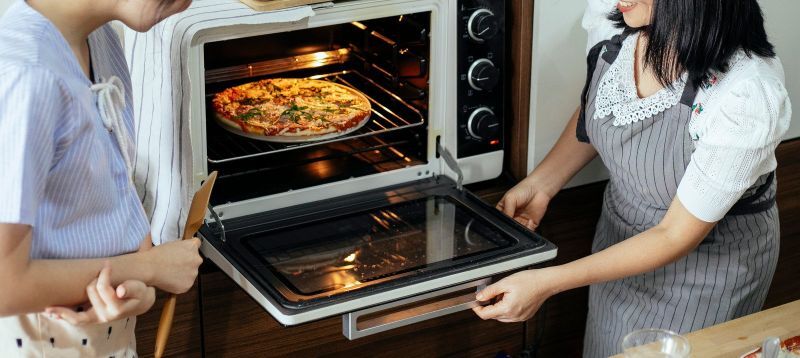 Best Electric Pizza Ovens Featured Image